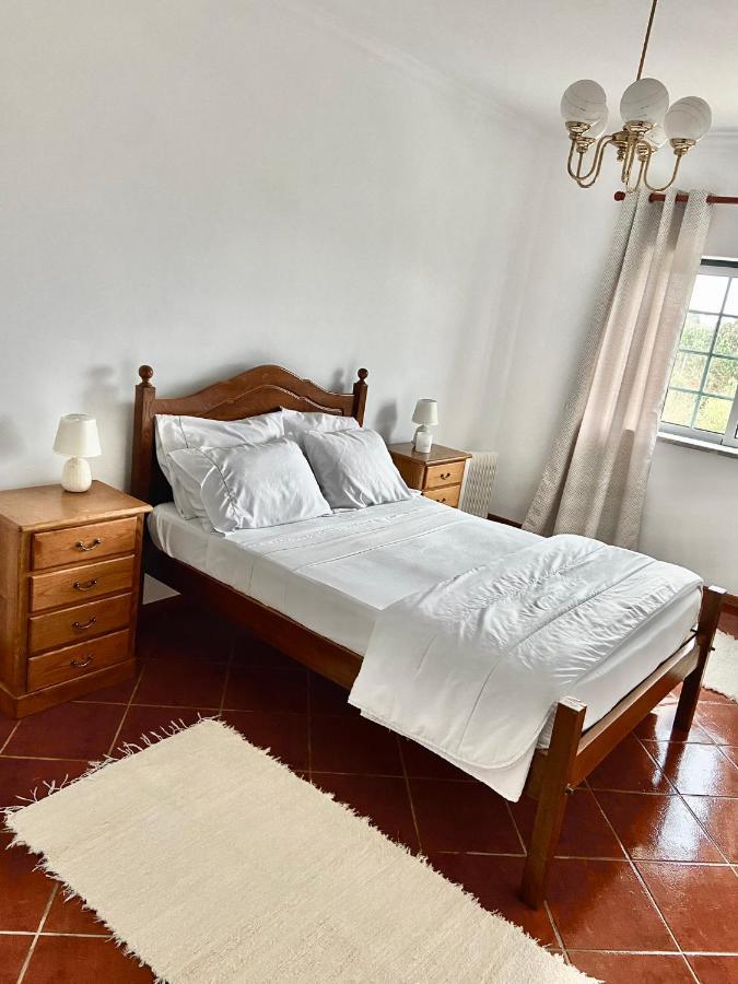 Majo Alojamento Local Bed and Breakfast Tábua Eksteriør billede