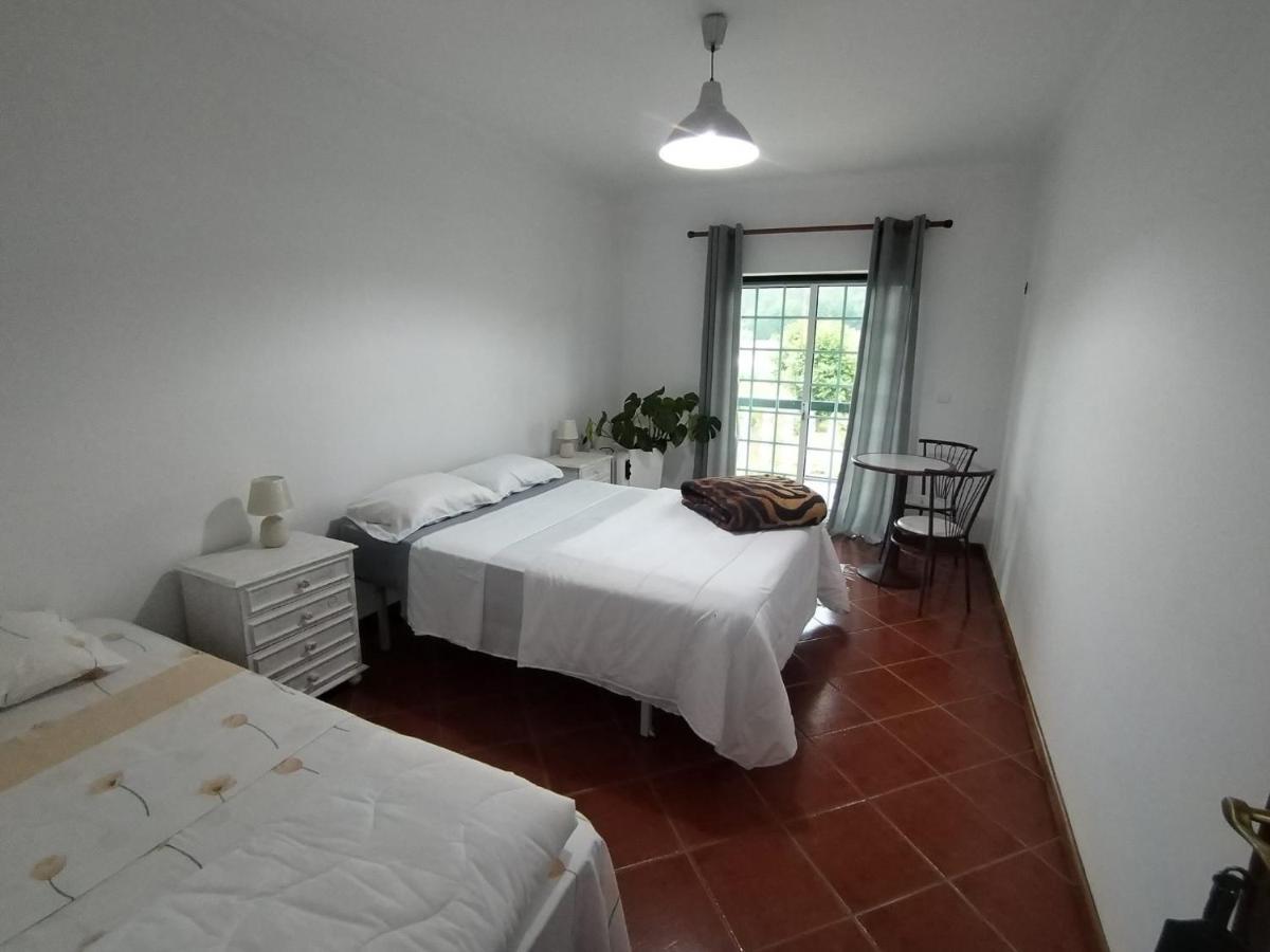 Majo Alojamento Local Bed and Breakfast Tábua Eksteriør billede