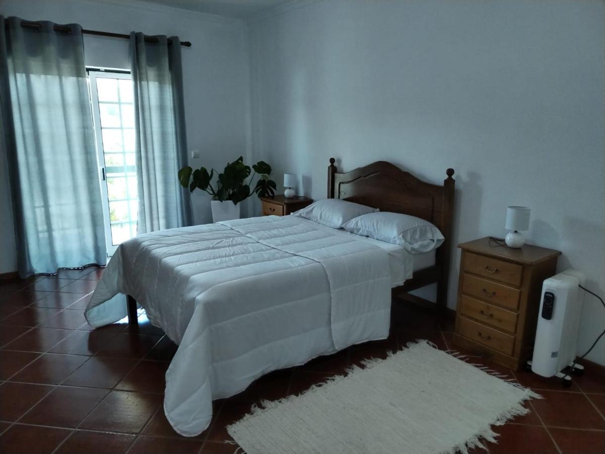 Majo Alojamento Local Bed and Breakfast Tábua Eksteriør billede